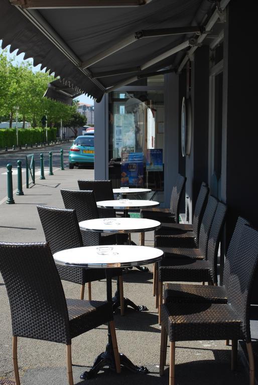 Les Sables-dʼOlonne Cit'Hotel Le Chene Vert מראה חיצוני תמונה