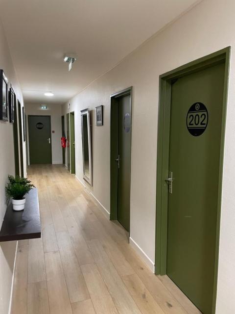 Les Sables-dʼOlonne Cit'Hotel Le Chene Vert מראה חיצוני תמונה