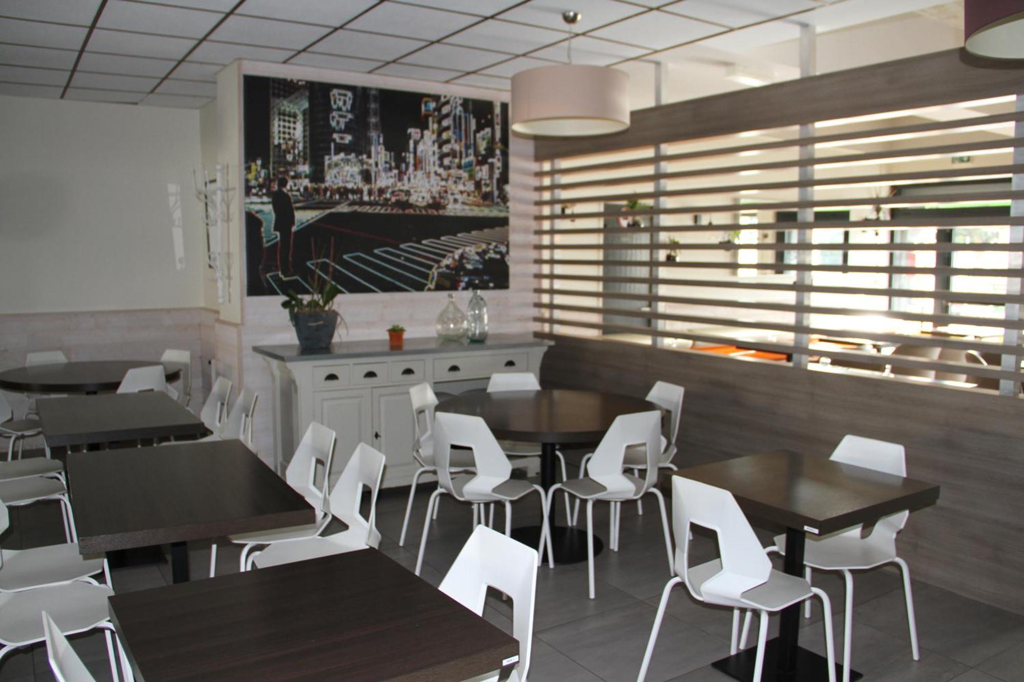 Les Sables-dʼOlonne Cit'Hotel Le Chene Vert מראה חיצוני תמונה